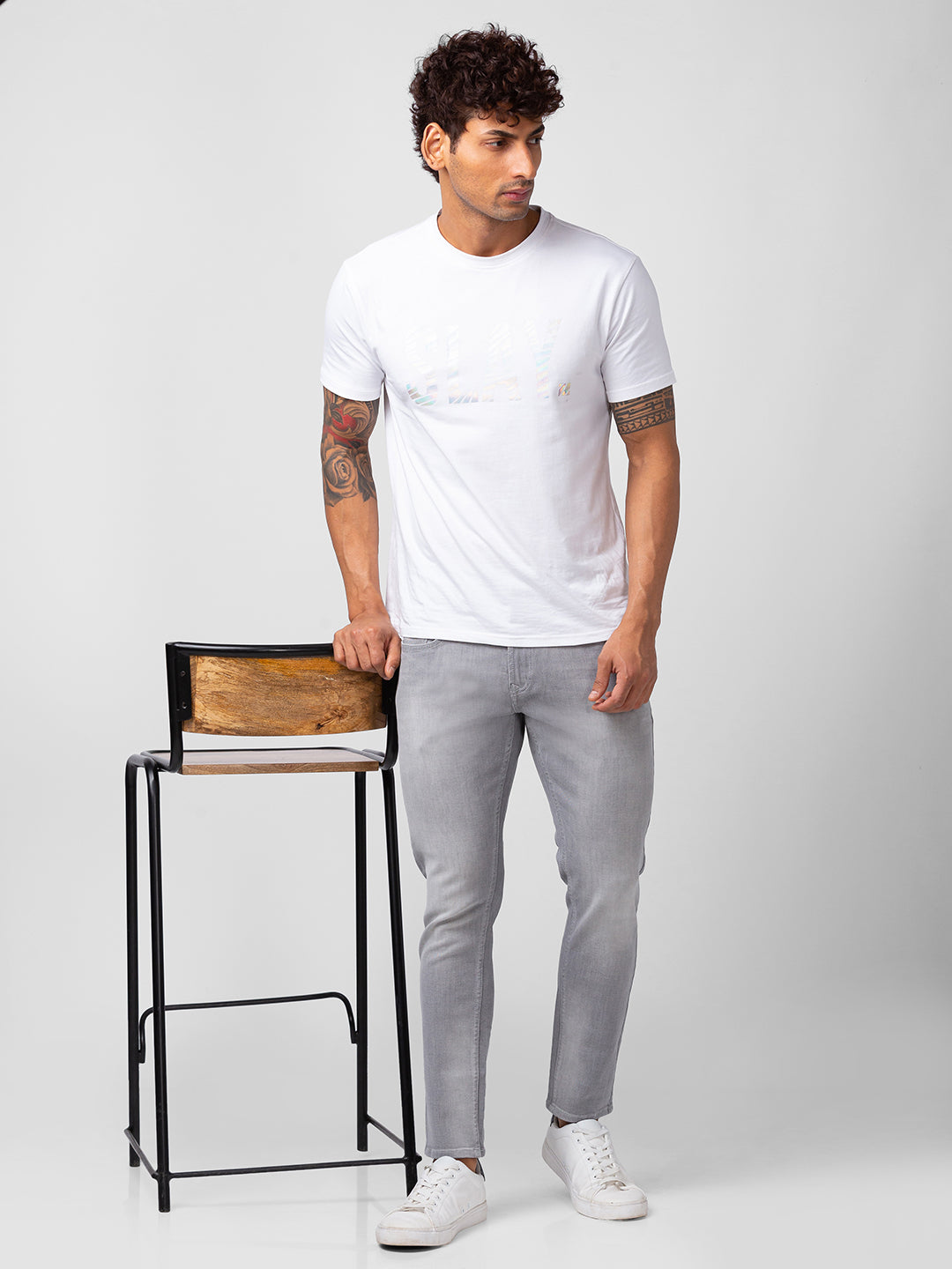 Buy Levi'S Dark Grey Cotton Straight Fit Jeans for Mens Online @ Tata CLiQ